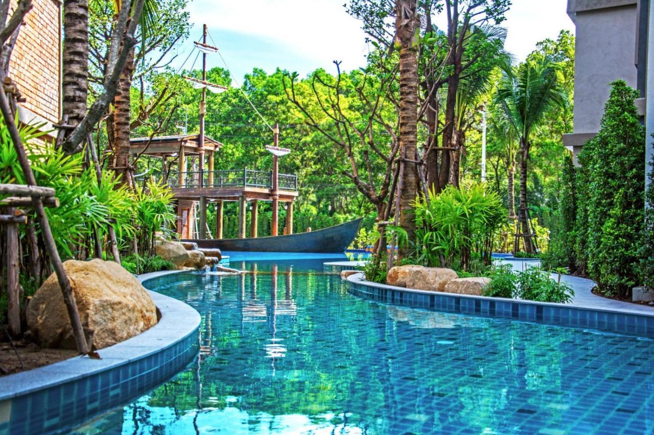 The Apartment At The Title Residencies Naiyang Beach Phuket Buitenkant foto